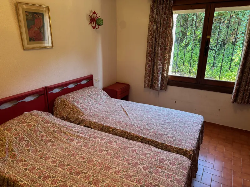 Charming Villa with Great Potential in Paraiso Medio