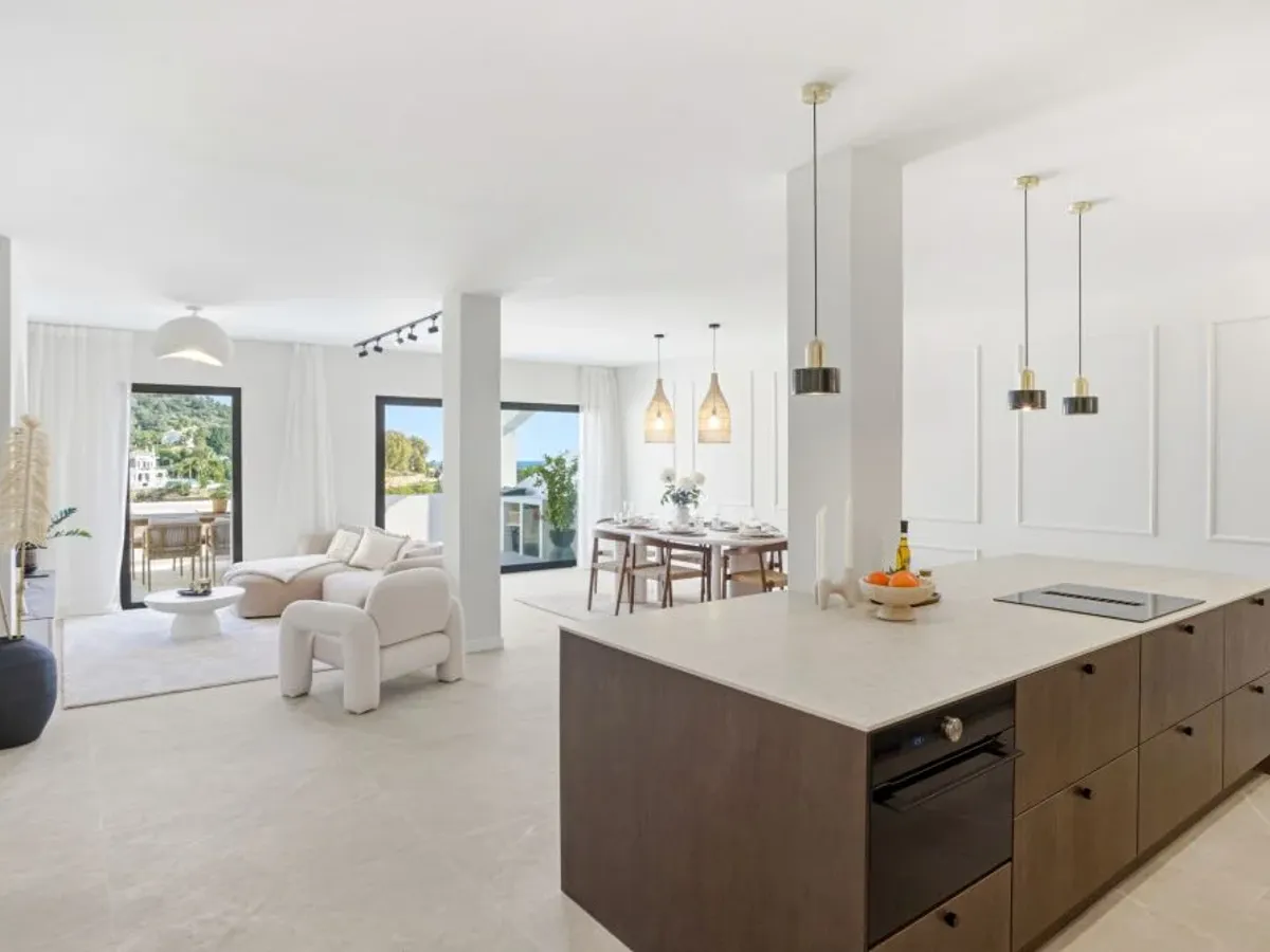 Impeccably refurbished, elevated south east facing ground-floor apartment located in the prestigious La Quinta Golf, Benahavis