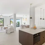 Impeccably refurbished, elevated south east facing ground-floor apartment located in the prestigious La Quinta Golf, Benahavis 2