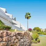 Impeccably refurbished, elevated south east facing ground-floor apartment located in the prestigious La Quinta Golf, Benahavis 5
