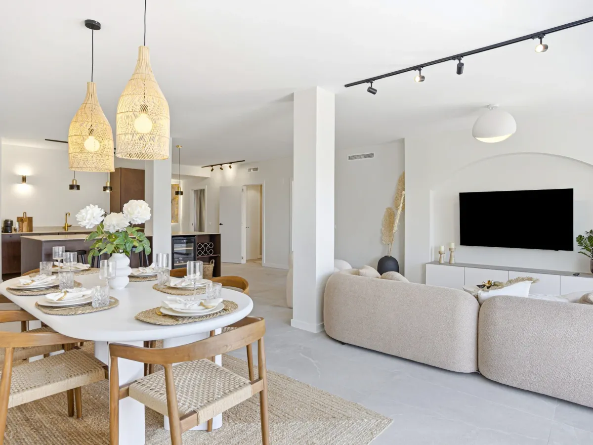 Impeccably refurbished, elevated south east facing ground-floor apartment located in the prestigious La Quinta Golf, Benahavis