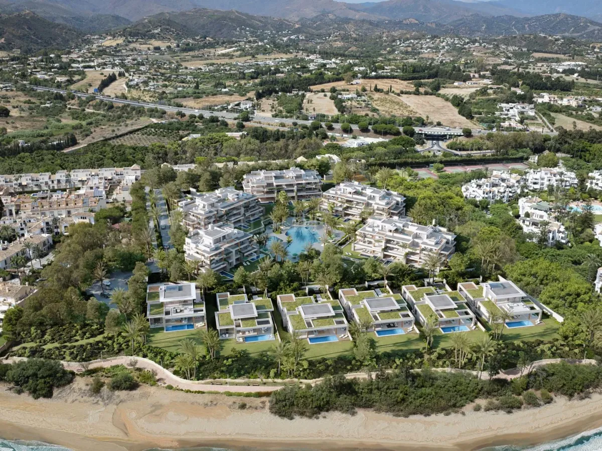 Beachfront Luxury Penthouse in Estepona