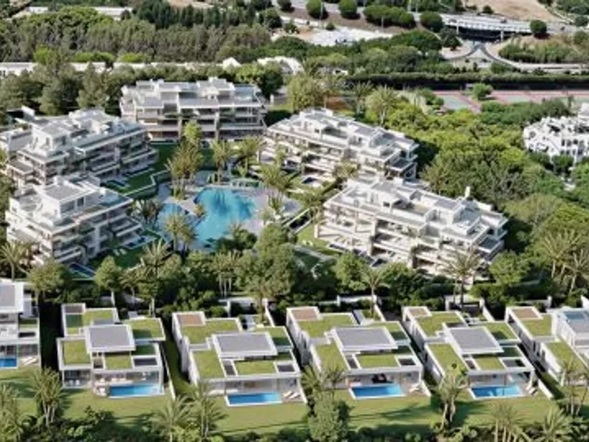 Beachfront Luxury Penthouse in Estepona