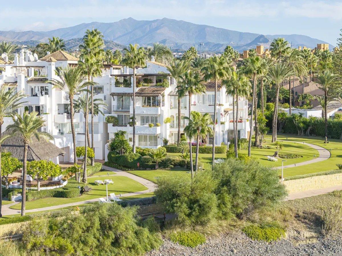 Prime Alcazaba Beach Frontline Apartment — Complete Luxury Refurbishment Delivered in 2026