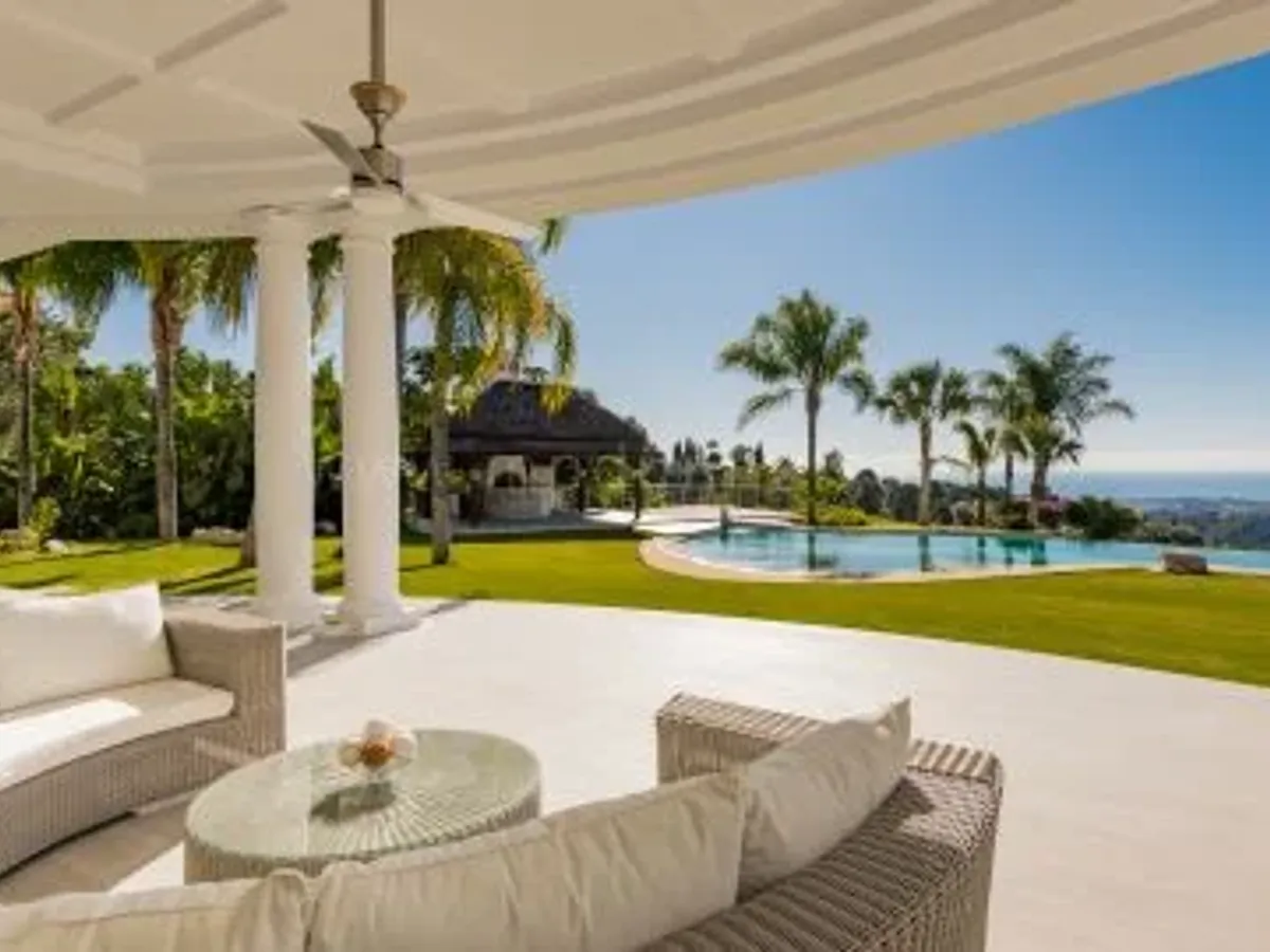 Luxury Villa in La Zagaleta with Sea-Views