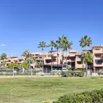 Beachfront Elegance on the New Golden Mile – Stylish 2-Bedroom Apartment in Mar Azul, Estepona 4