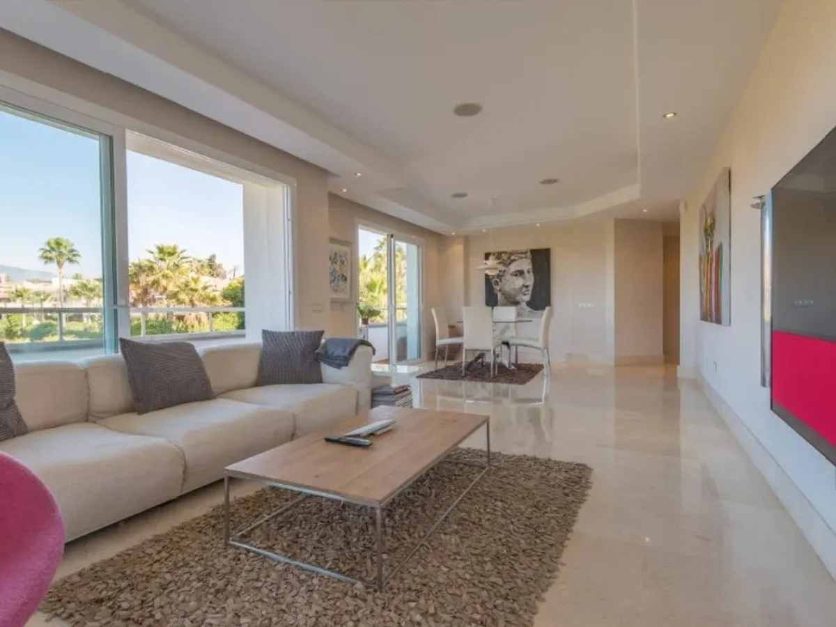 Beachfront apartment on the New Golden Mile of Estepona!