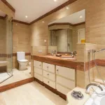 Beachfront apartment on the New Golden Mile of Estepona! 8