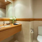 Beachfront apartment on the New Golden Mile of Estepona! 10