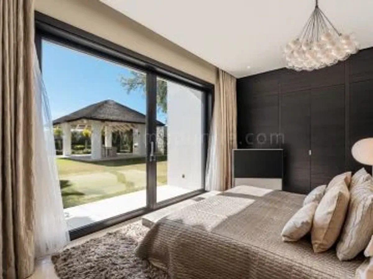 Casa Valentino: Modern Luxury Villa with Panoramic Views in La Zagaleta