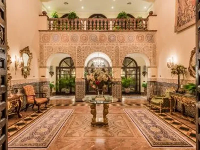 Casa Medusa - Grand Sea View Villa, Sierra Blanca Marbella