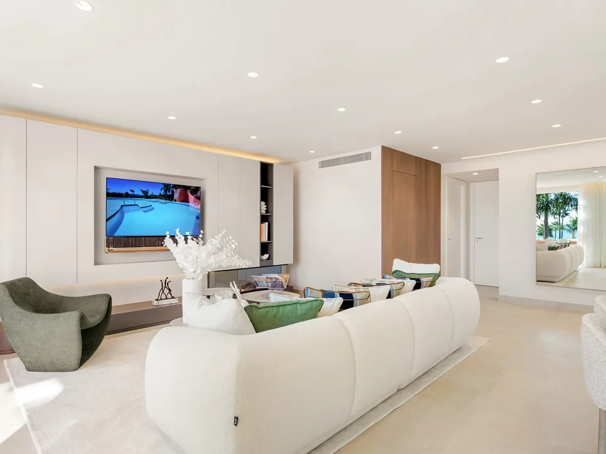 Beachfront Bliss – Luxury Living with Resort-Style Amenities in Cabo Bermejo