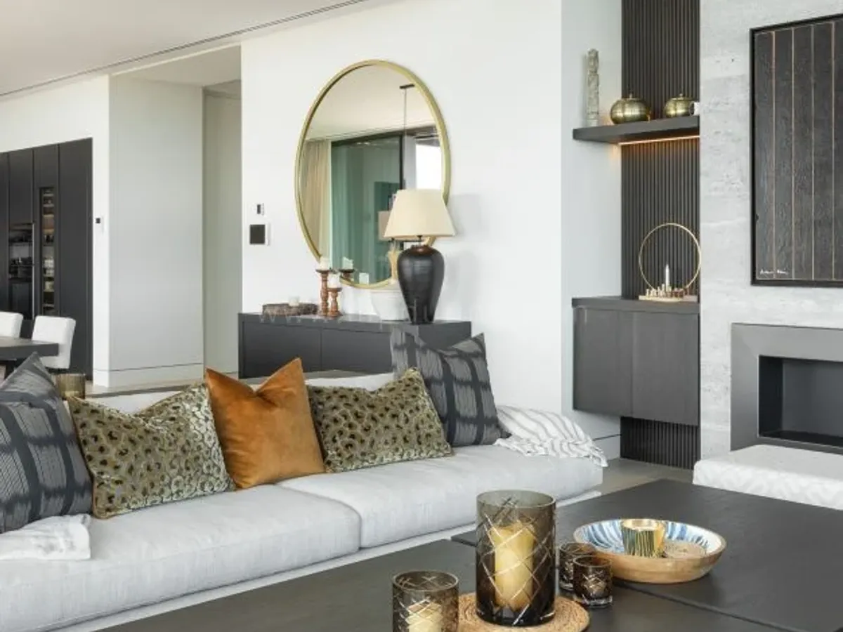 Luxury Villa with Panoramic Views in La Quinta