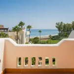 Exquisite duplex penthouse front line to the beach near Estepona town! 12