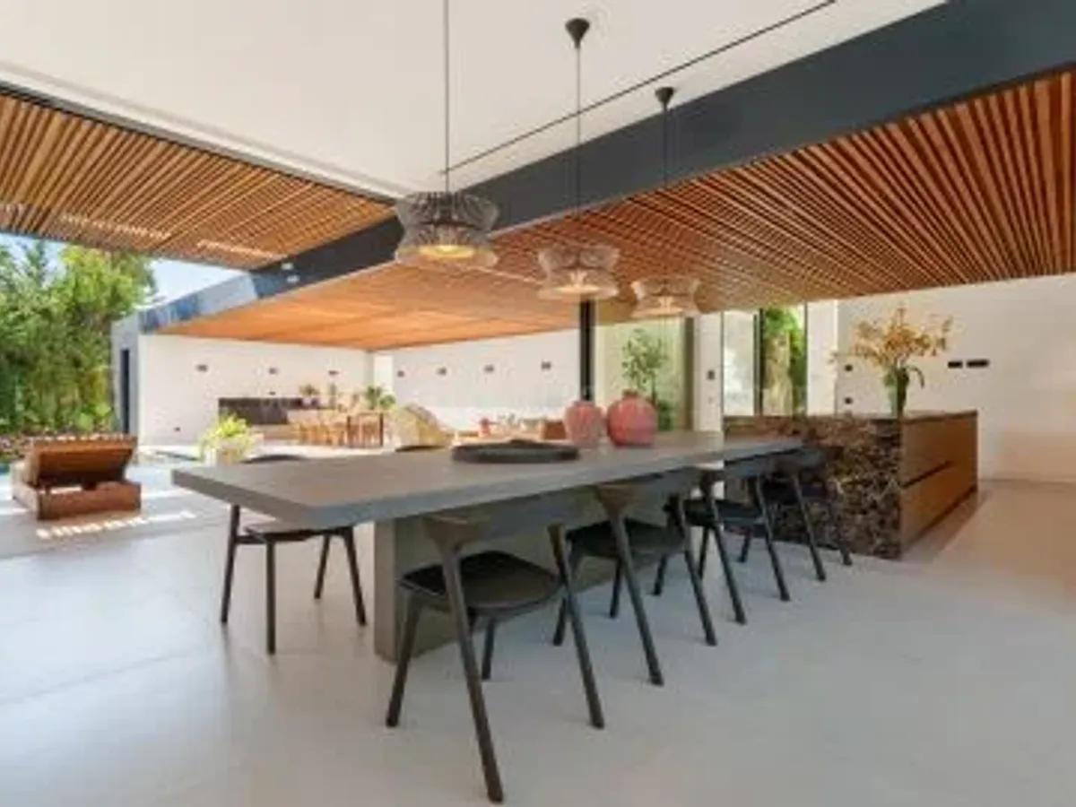 Modern Contemporary Villa with Sea Views in Parcelas del Golf