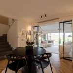 A Thoughtfully Renovated Luxury Townhouse in the Hills of Benahavís 10