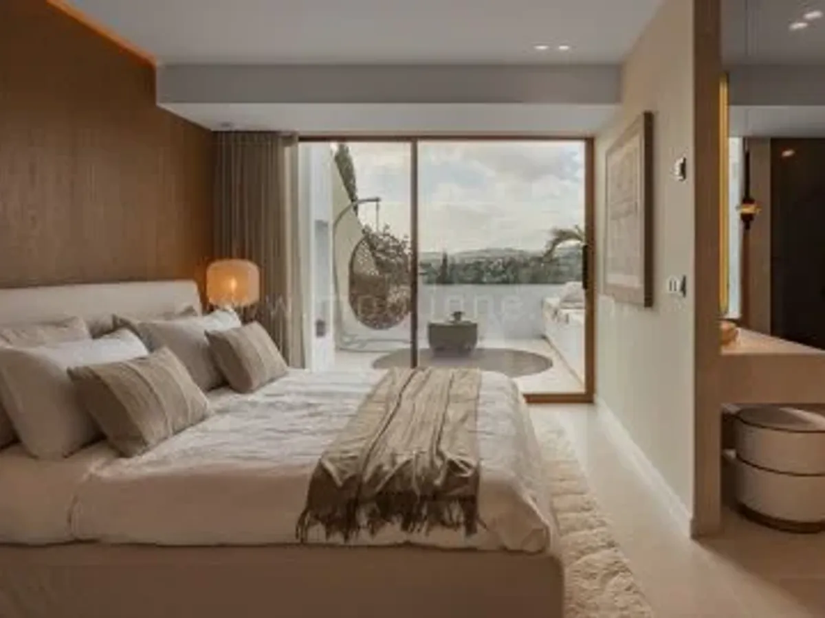 Elegant Townhouse Aloha, Nueva Andalucía