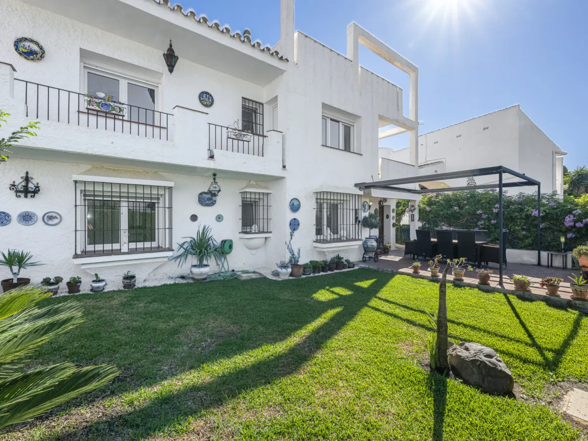 Charming Detached House in La Duquesa (Manilva)