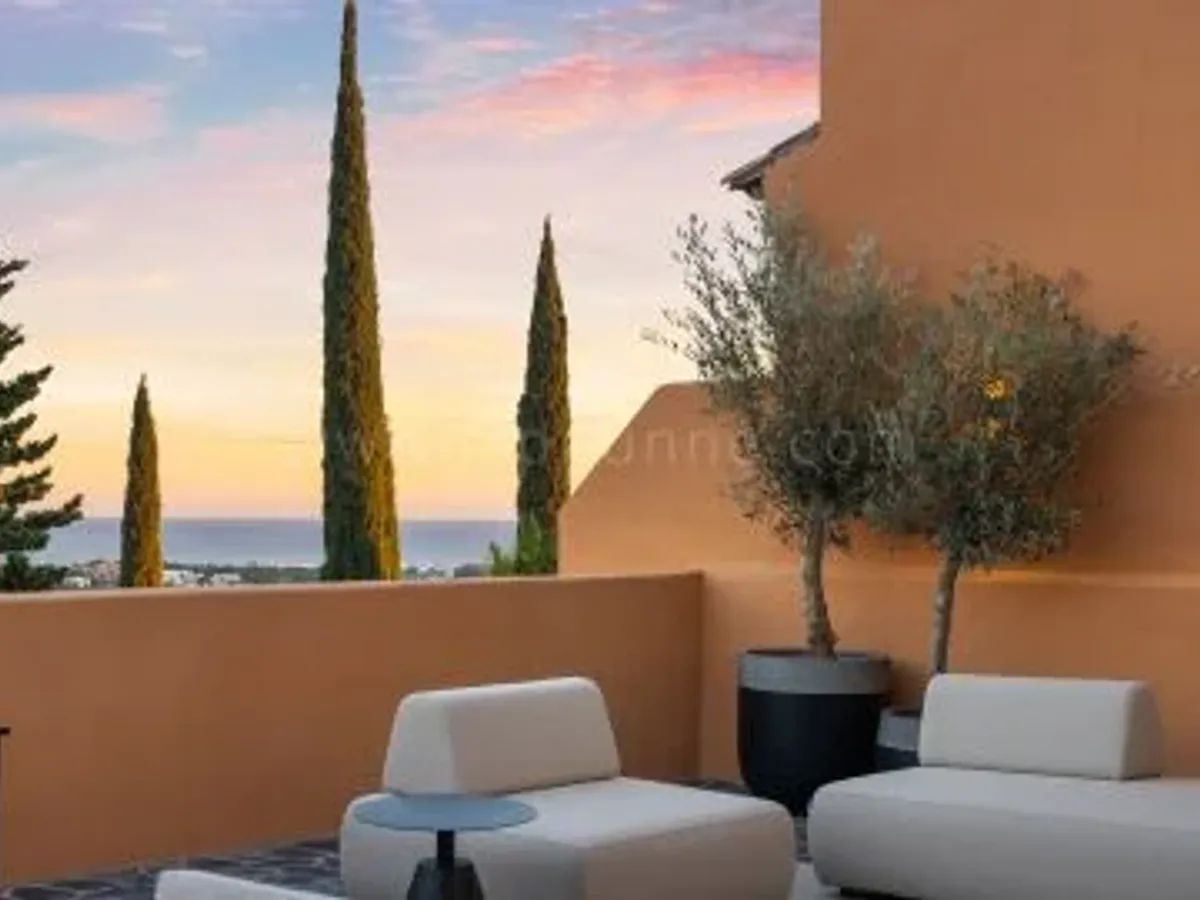 Renovated Penthouse Duplex with Sea & Mountain Views