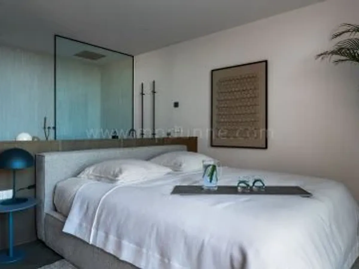 Renovated Penthouse Duplex with Sea & Mountain Views