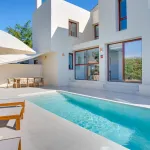 Stunning, five bedroom corner townhouse, located in the gated community of Urb. Riviera Beach in Cancelada 1