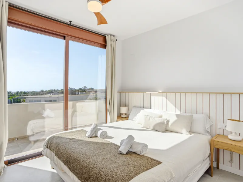 Stunning, five bedroom corner townhouse, located in the gated community of Urb. Riviera Beach in Cancelada