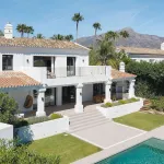 Villa Rosalia, Contemporary Sea-View Villa in Nueva Andalucía, Marbella 2