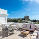 Panoramic Views & Luxury Living in Aloha Gardens, Nueva Andalucía 4