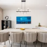 Panoramic Views & Luxury Living in Aloha Gardens, Nueva Andalucía 5