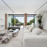 Elegant Renovated Townhouse on Frontline La Quinta Golf with Spectacular Views 2