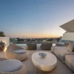 Stunning Semi-Detached Property with Panoramic Views 6