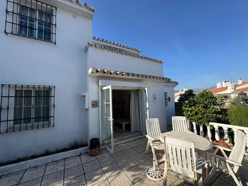 Beautiful Corner Townhouse with Private Garden in Mar y Monte, Estepona – Bright and Full of Potential