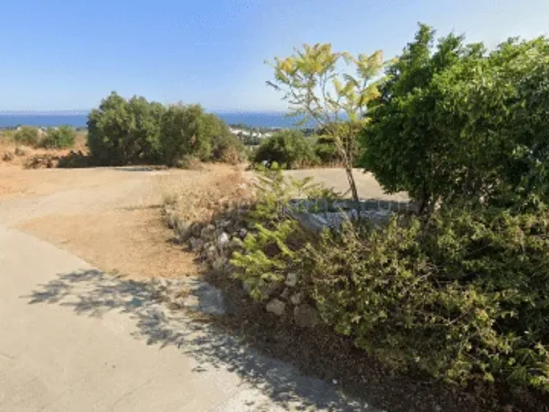 Rustic plot with panoramic sea views