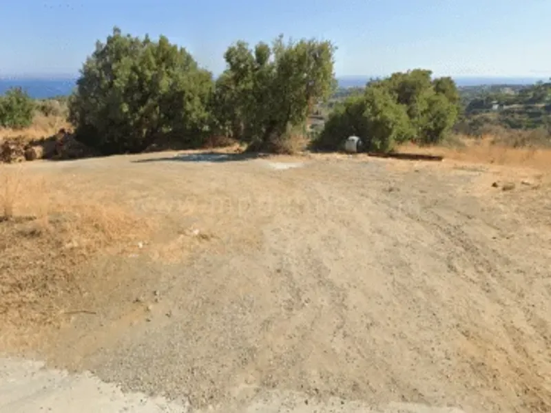 Rustic plot with panoramic sea views