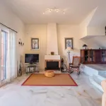 Bright South-Facing Townhouse in Monte Biarritz — Walk to the Beach and Amenities 7