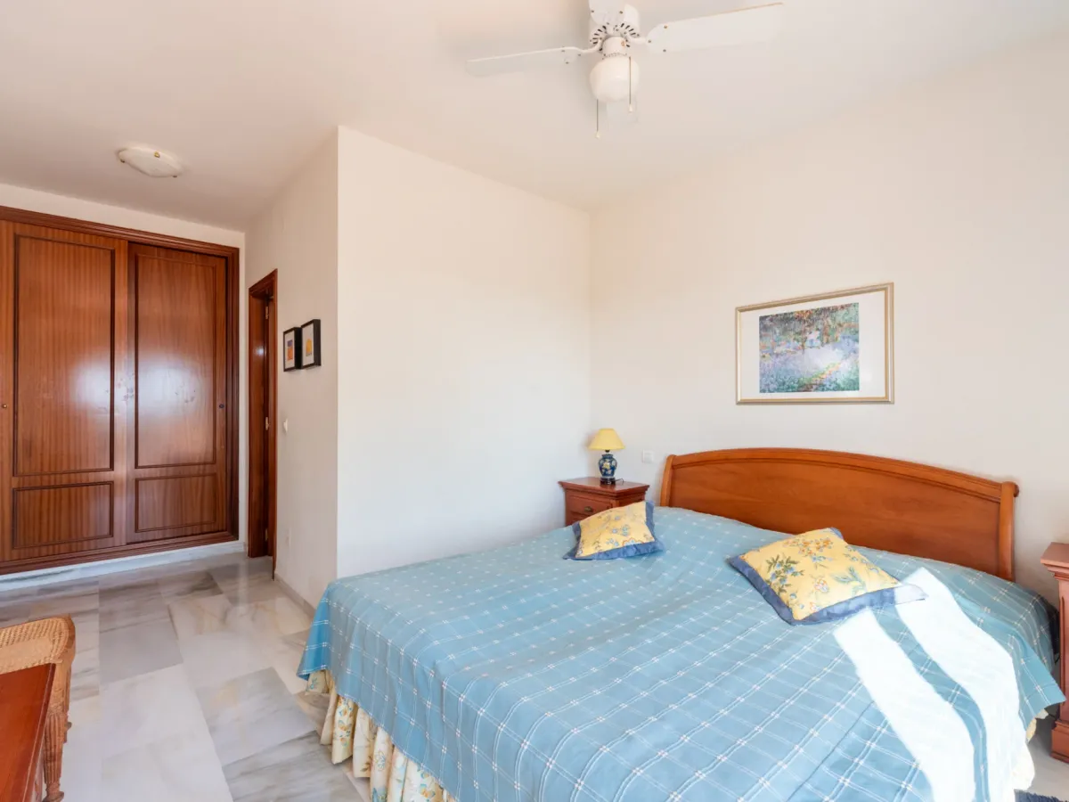 Bright South-Facing Townhouse in Monte Biarritz — Walk to the Beach and Amenities