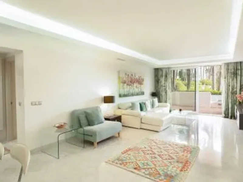 Beachside Puente Romano Luxury Ground Floor Apartment, Golden Mile