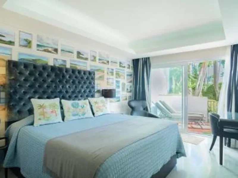 Beachside Puente Romano Luxury Ground Floor Apartment, Golden Mile