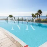 Beachfront apartment in Estepona for sale 1