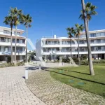 Beachfront apartment in Estepona for sale 13