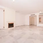 Spacious 4-bedroom apartment in Hacienda del Sol, East Estepona 2