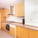 Spacious 4-bedroom apartment in Hacienda del Sol, East Estepona 6