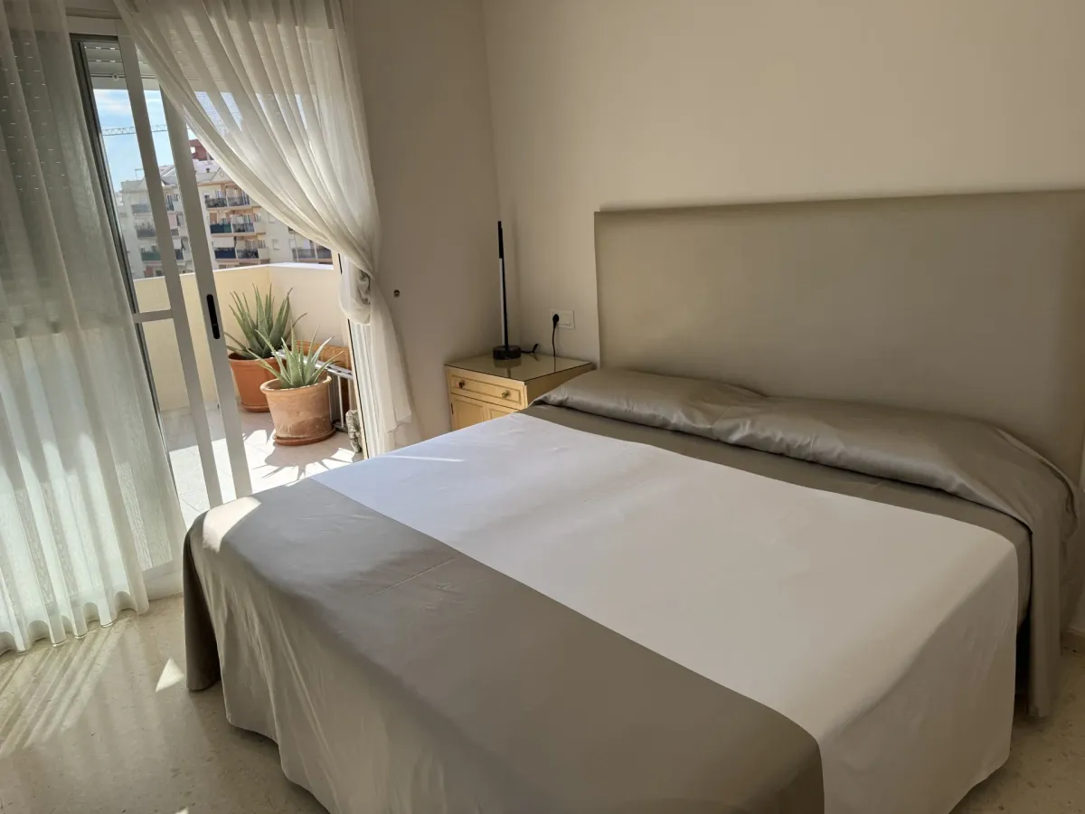 Penthouse in Central Estepona with Spacious Solarium