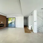 Contemporary 4 bedroom mediterranean villa in La Fuente, Marbella town 7