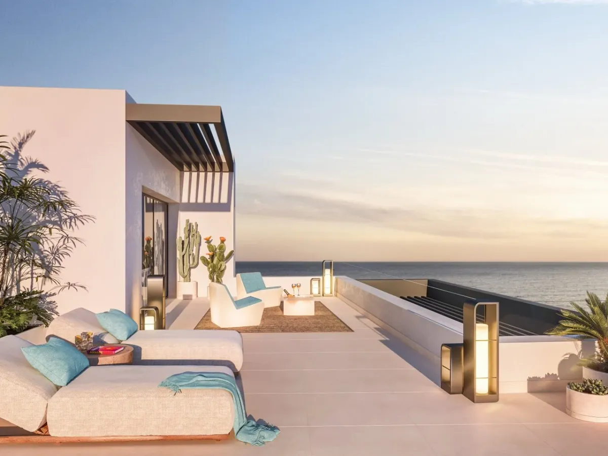 Modern Penthouse with exceptional views of the mediterranean cost near Nerja