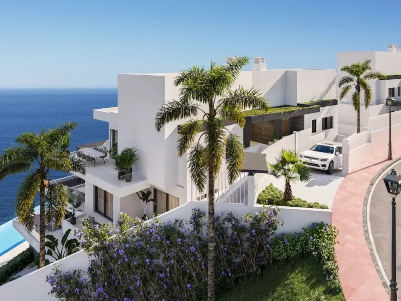 Modern Penthouse with exceptional views of the mediterranean cost near Nerja