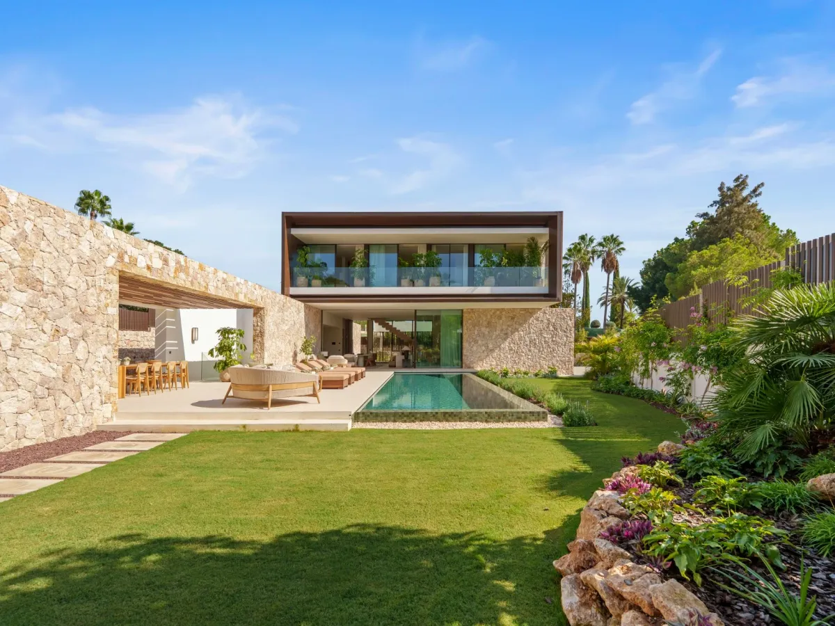 Mediterranean exclusivity at its finest in the heart of Marbella’s Golden Mile, Marbella