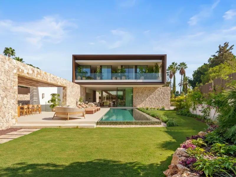 Mediterranean exclusivity at its finest in the heart of Marbella’s Golden Mile, Marbella