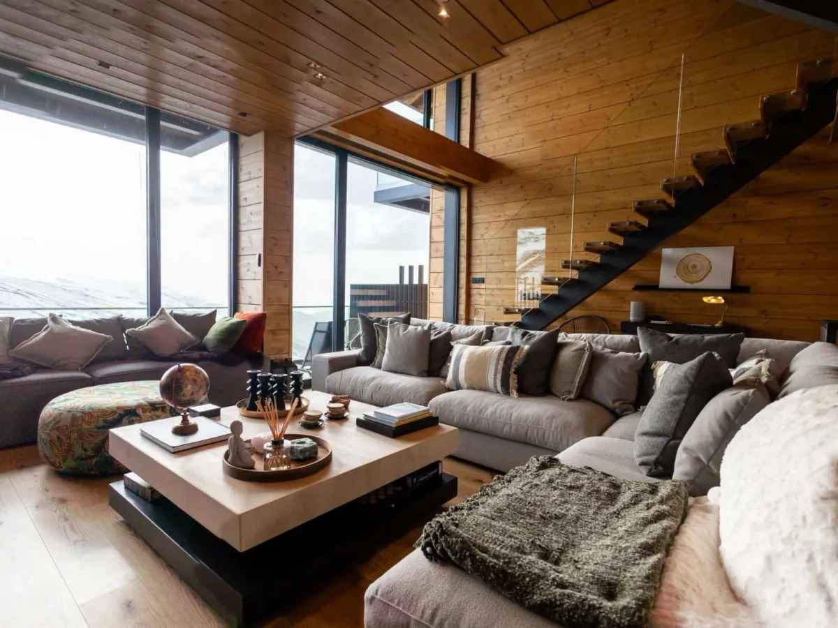 Impeccable villa with breathtaking views, located just 400 meters from the ski lifts of the Sierra Nevada ski resort, Granada