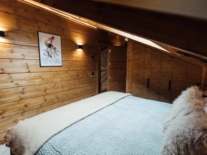 Impeccable villa with breathtaking views, located just 400 meters from the ski lifts of the Sierra Nevada ski resort, Granada